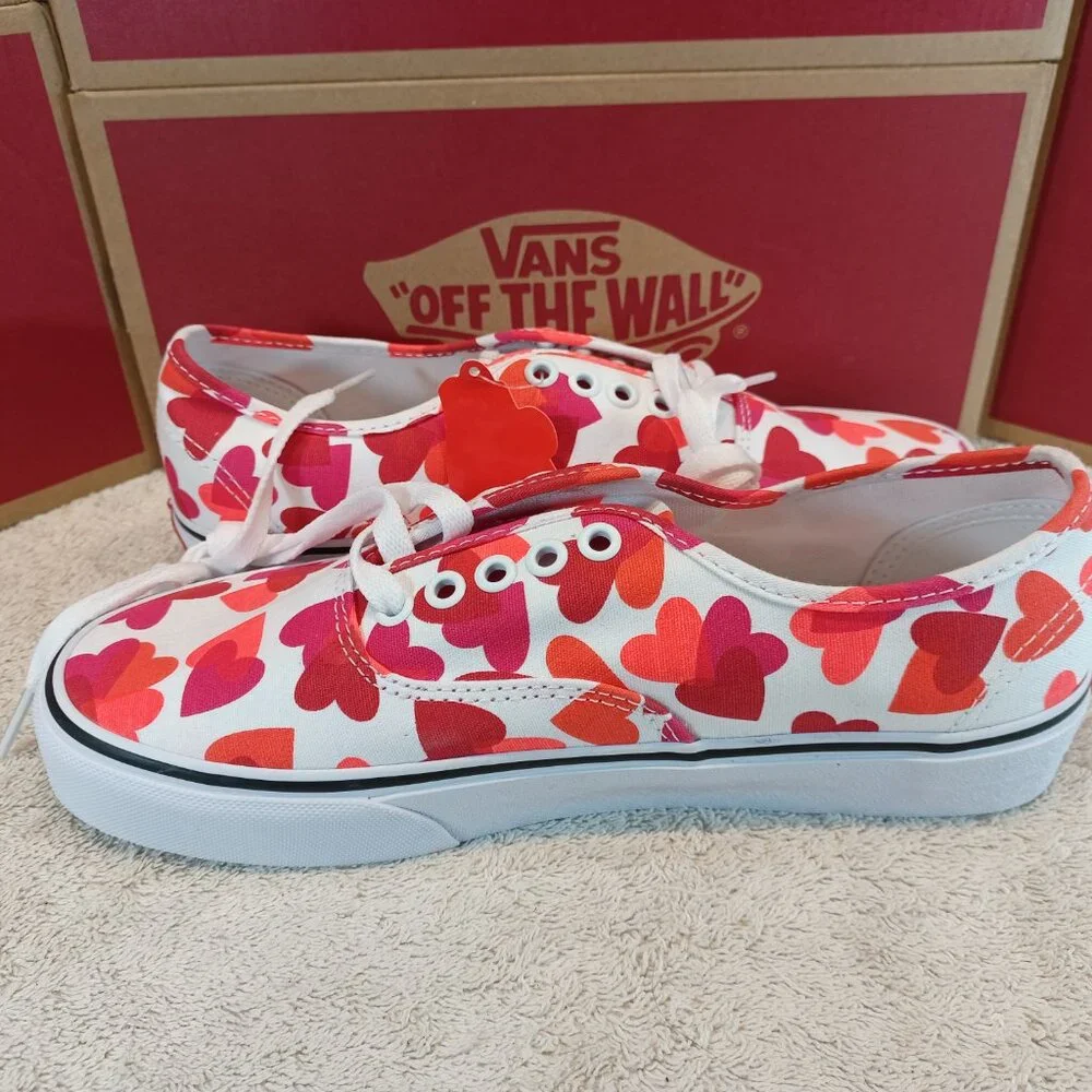 Vans Men's 4 / Women's 5.5 Authentic Hearts Red White VN0A348A40Q